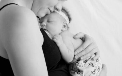 Isobel {A Newborn Sneak Peek}