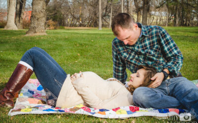 Rockwell Maternity | Clothesline Maternity Photos