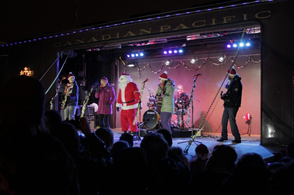 Canadian Pacific Holiday Train Dancing Santa