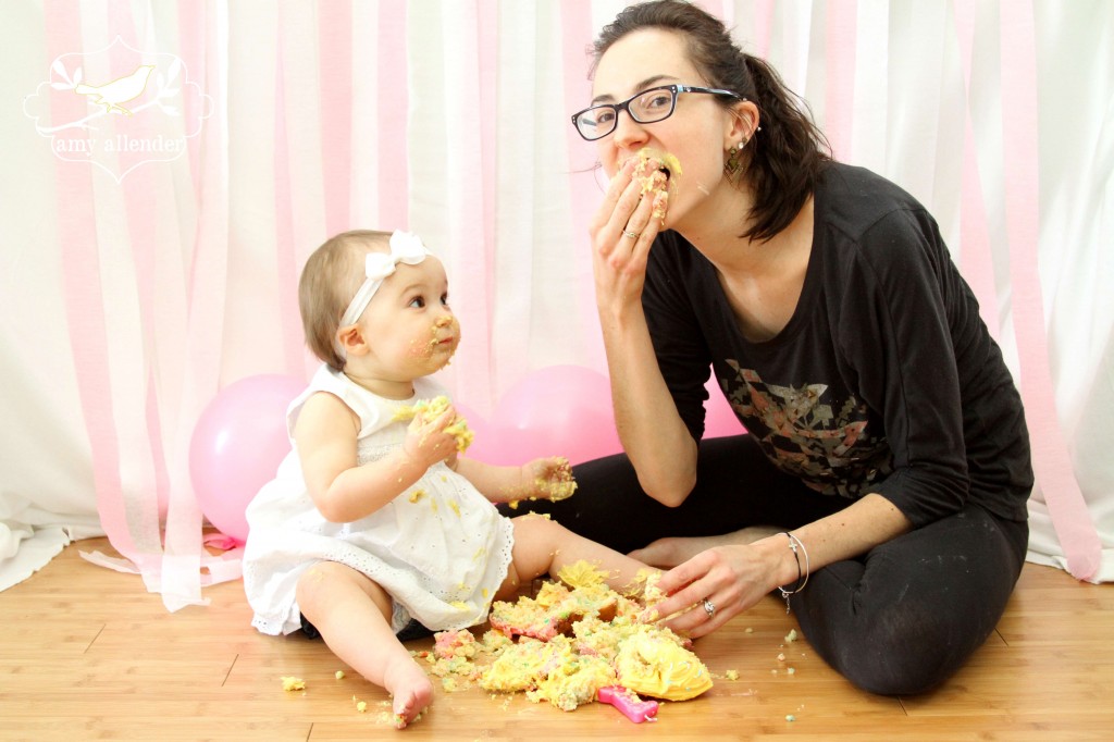 mother daughter cake smash